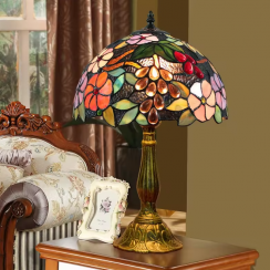 Luxury Stained Glass Lampshade Table Lamp